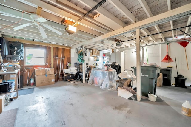 basement featuring ceiling fan