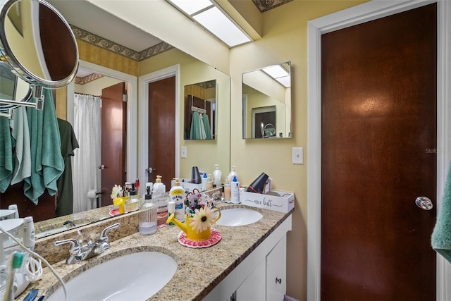 bathroom with vanity