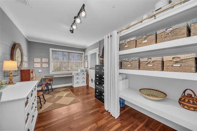 7820 Seville Cir, Bradenton, FL 34209 - view of pantry