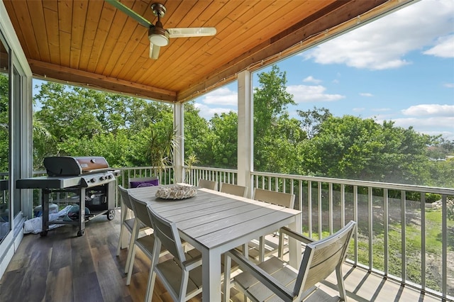 deck featuring ceiling fan