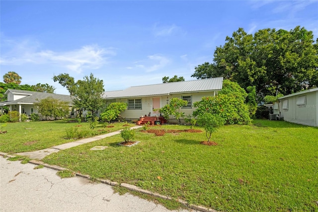 2302 8th Ave W, Bradenton, FL 34205 - photo 2