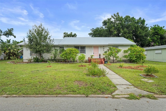 2302 8th Ave W, Bradenton, FL 34205 - photo 1