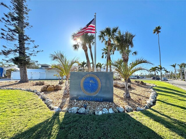 609 Foxworth Ln, Holmes Beach, FL 34217 - photo 27