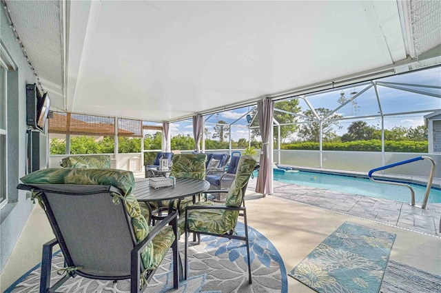 view of sunroom / solarium