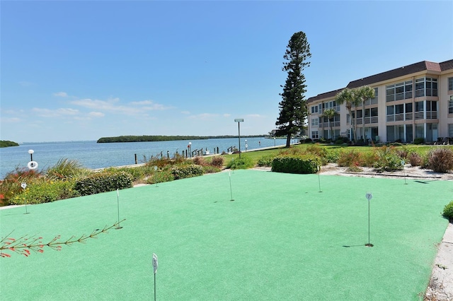 view of property's community featuring a water view