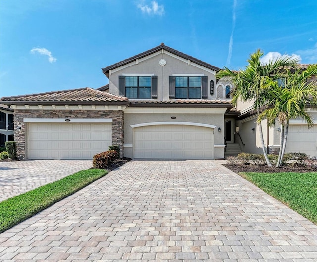 view of front of house featuring a garage