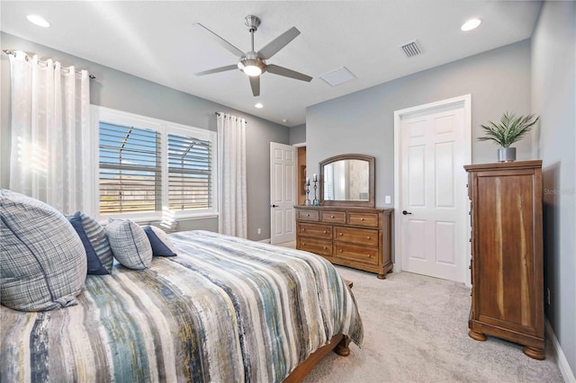 carpeted bedroom featuring ceiling fan