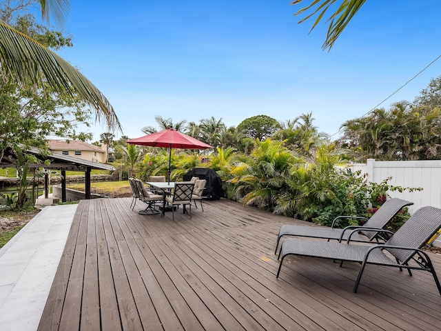 view of wooden deck