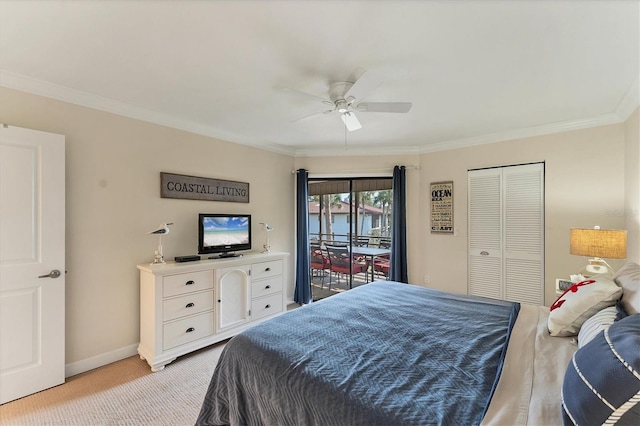 bedroom featuring crown molding, ceiling fan, access to outside, light colored carpet, and a closet