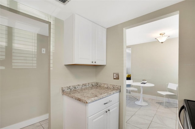 2211 Sunset Dr Unit E3, Bradenton, FL 34207 - view of bathroom