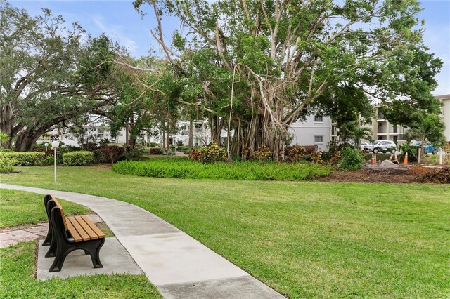 2211 Sunset Dr Unit E3, Bradenton, FL 34207 - view of property's community with a yard