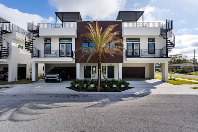 view of front of property featuring a garage