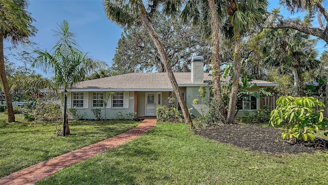 view of front of house with a front yard