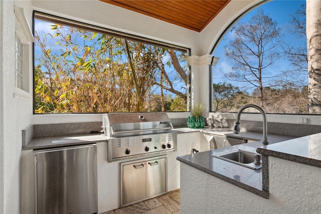 13315 Palmers Creek Ter, Lakewood Ranch, FL 34202 - view of patio / terrace featuring area for grilling, sink, and an outdoor kitchen