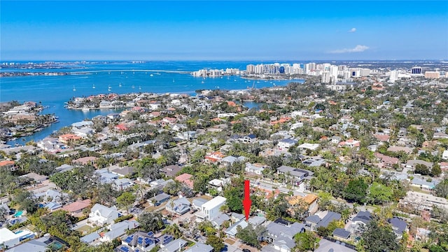 bird's eye view featuring a water view