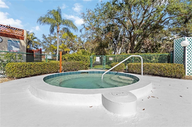 view of swimming pool