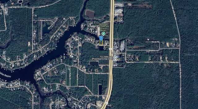 Listing photo 3 for 92 Waterside Ln, Freeport FL 32439