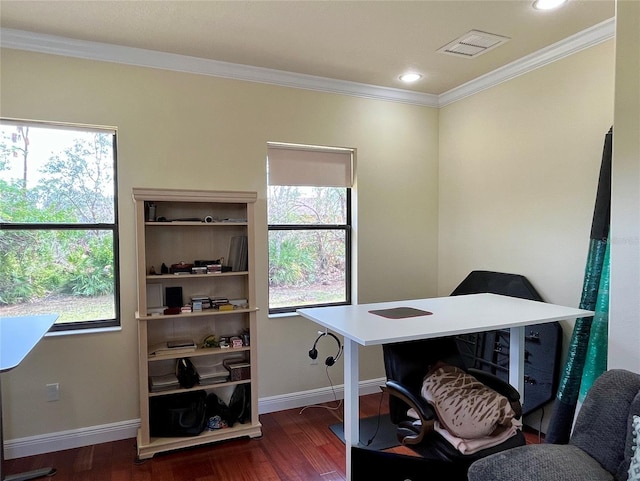 15207 17th Ave E, Bradenton, FL 34212 - office area with wood finished floors, crown molding, and recessed lighting