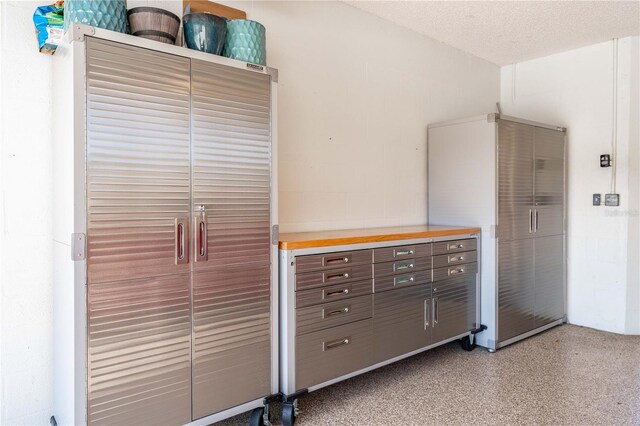 5618 Monte Rosso Rd, Sarasota, FL 34243 - view of spacious closet
