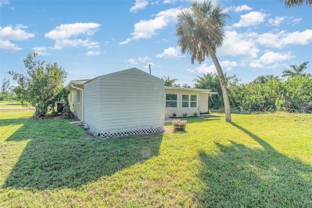 exterior space with a lawn