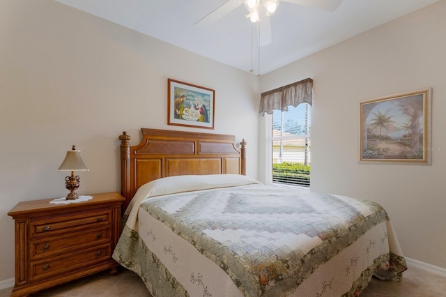 bedroom featuring ceiling fan