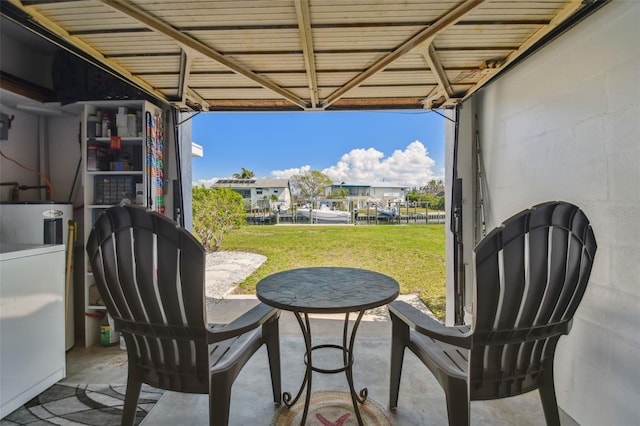 view of patio / terrace featuring washer / clothes dryer