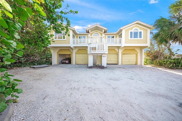 view of front facade with a garage