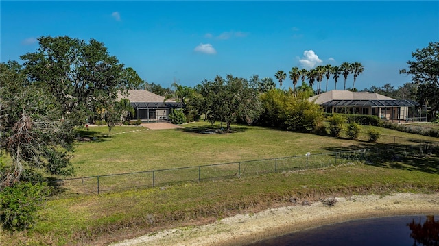 2002 Palm View Rd, Sarasota, FL 34240 - view of yard