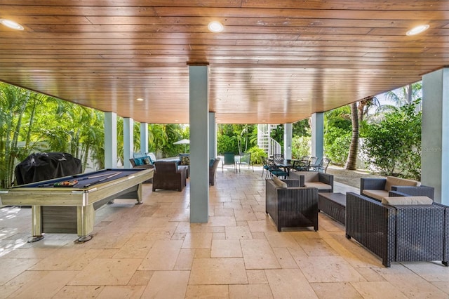 view of patio featuring outdoor lounge area