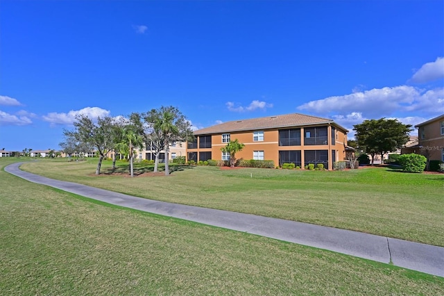 view of front facade with a front lawn