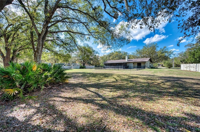 view of yard featuring a fenced front yard