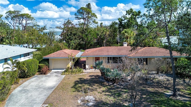 view of front of house featuring a garage