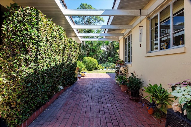 1555 Flower Dr, Sarasota, FL 34239 - view of patio / terrace