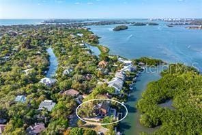 bird's eye view featuring a water view