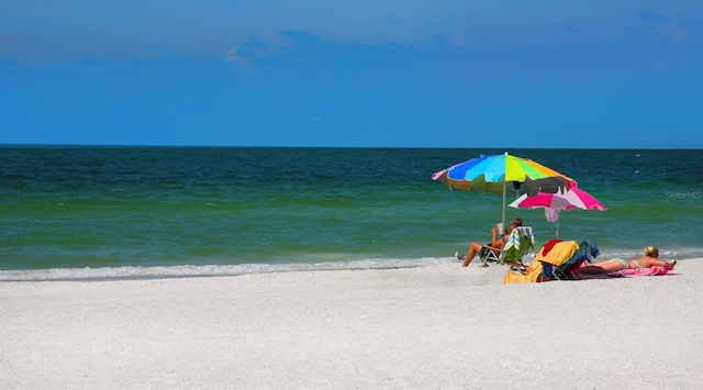 4060 Penshurst Park, Sarasota, FL 34235 - water view with a view of the beach