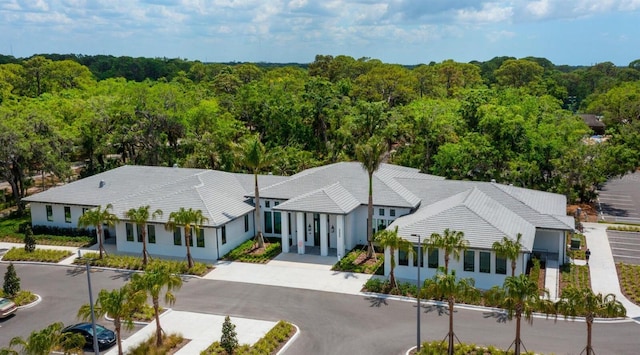 4060 Penshurst Park, Sarasota, FL 34235 - bird's eye view featuring a wooded view