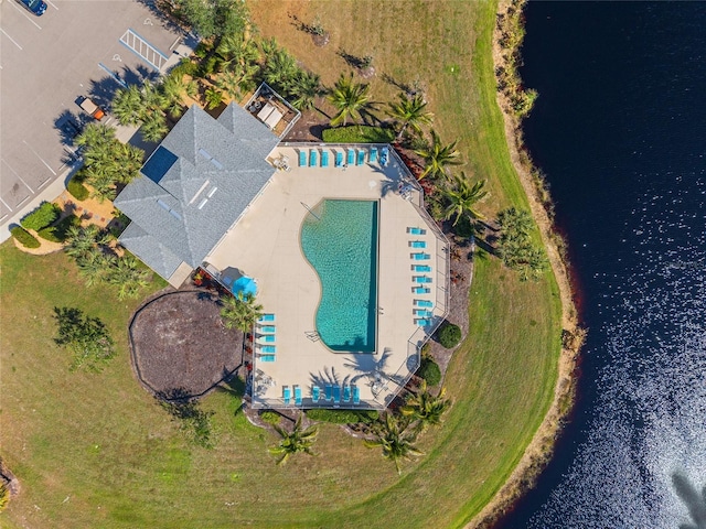 bird's eye view with a water view