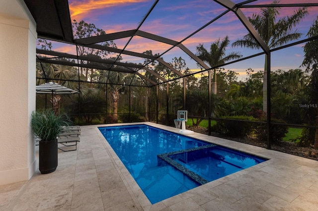 19424 Ganton Ave, Lakewood Ranch, FL 34202 - view of pool with a patio, a pool with connected hot tub, and glass enclosure