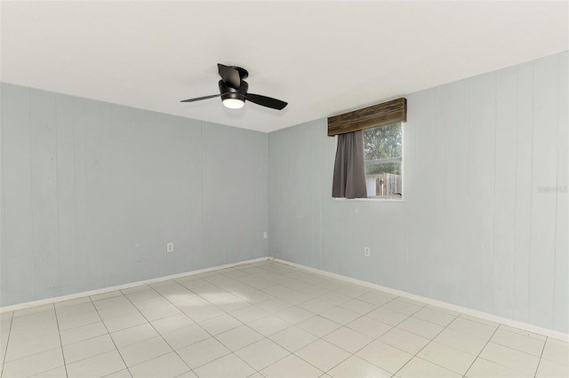 spare room featuring ceiling fan