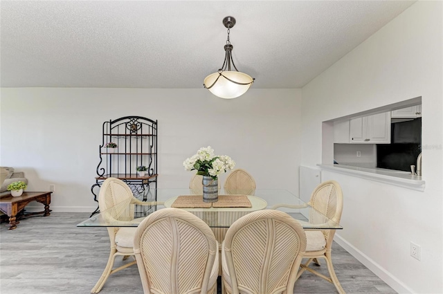 1153 Edgewater Cir, Bradenton, FL 34209 - photo 12