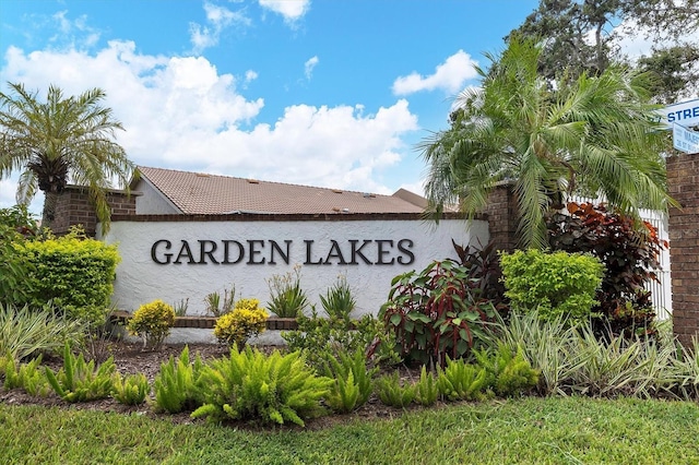 view of community sign