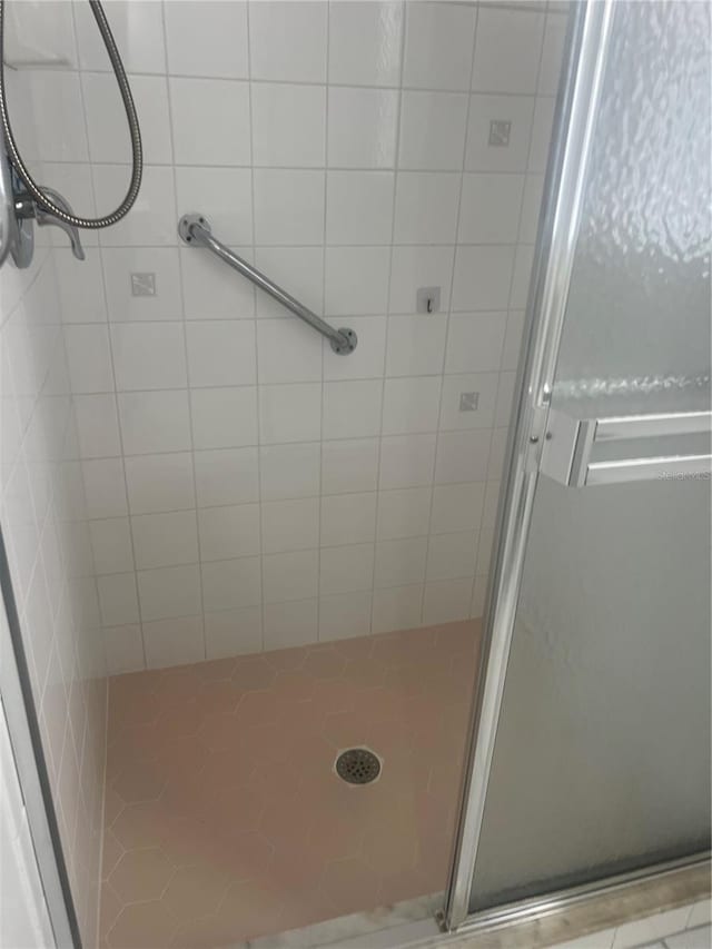 bathroom with walk in shower