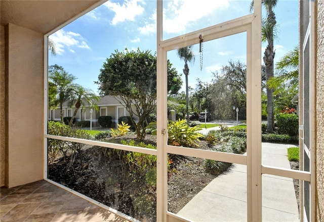 view of sunroom / solarium