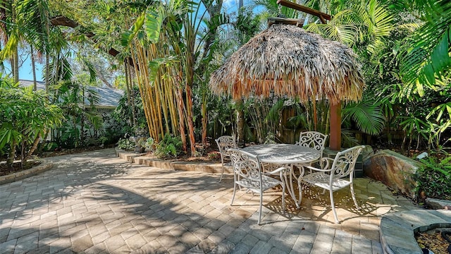 view of patio with outdoor dining space