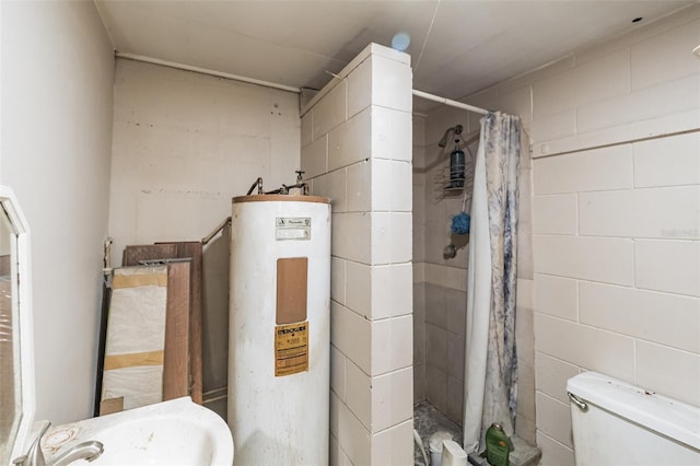 bathroom featuring sink, water heater, toilet, and a shower with curtain