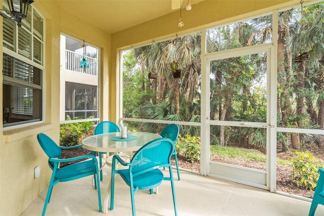 view of sunroom / solarium