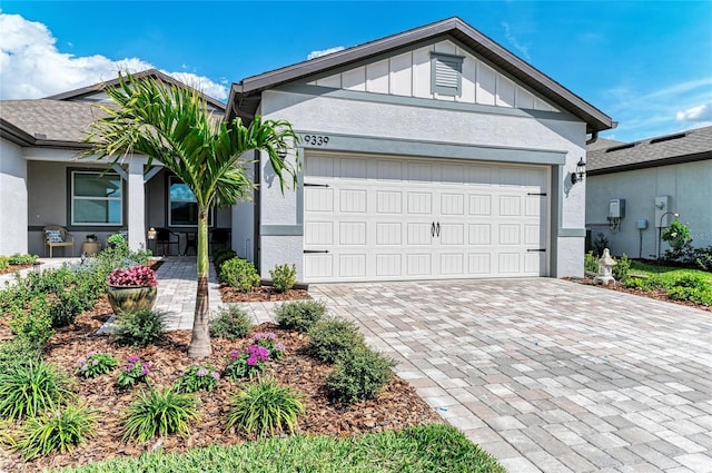 view of front of house with a garage