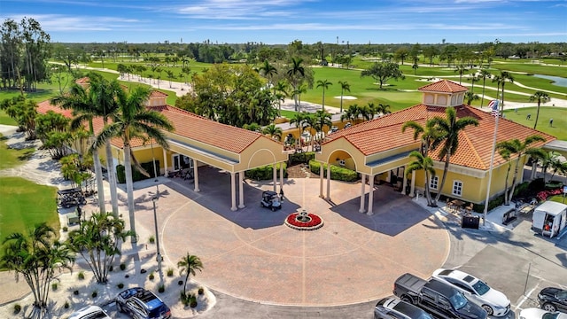 birds eye view of property featuring view of golf course