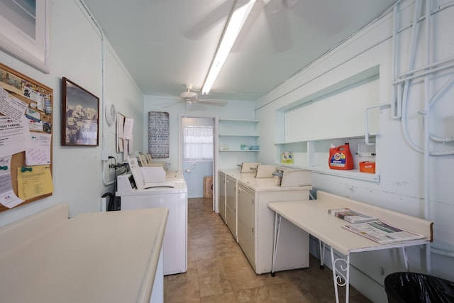 common laundry area with a ceiling fan and washer and dryer