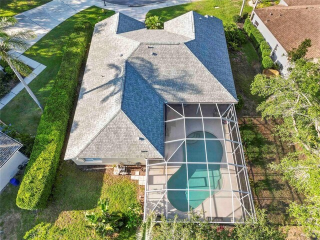 10306 Palmbrooke Ter, Bradenton, FL 34202 - view of subject property with a pool